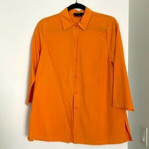 Womyn size small silk shirt
